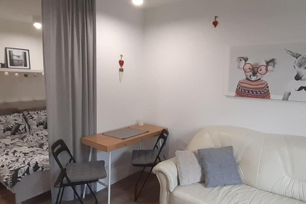 לגניצה Lemuria Apartament Szkolna Centrum מראה חיצוני תמונה